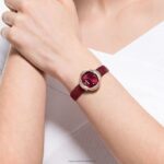 krištáľové kvetinové hodinky švajčiarska výroba, kožený remienok, červený povrch v ružovom zlate B8ZNT1201 Swarovski príslušenstvo - Image 2