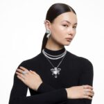 módne labuťkové klipsové náušnice asymetrické prevedenie, labuť, biele, rhodiované B8ZNT946 Swarovski šperky - Image 2