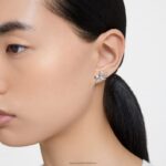 napichovacie náušnice volta mašlička, biela, rhodiovaná B8ZNT714 Swarovski šperky - Image 2