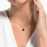 okrúhly prívesok z kameňa júlová, červená, rhodiovaná B8ZNT314 Swarovski šperky - Image 2