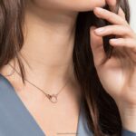 symbolický náhrdelník ručné, biele, pozlátené ružovým zlatom B8ZNT42 Swarovski šperky - Image 2