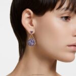 visiace náušnice curiosa trojuholníkový strih, modrá, pozlátená B8ZNT808 Swarovski šperky - Image 2